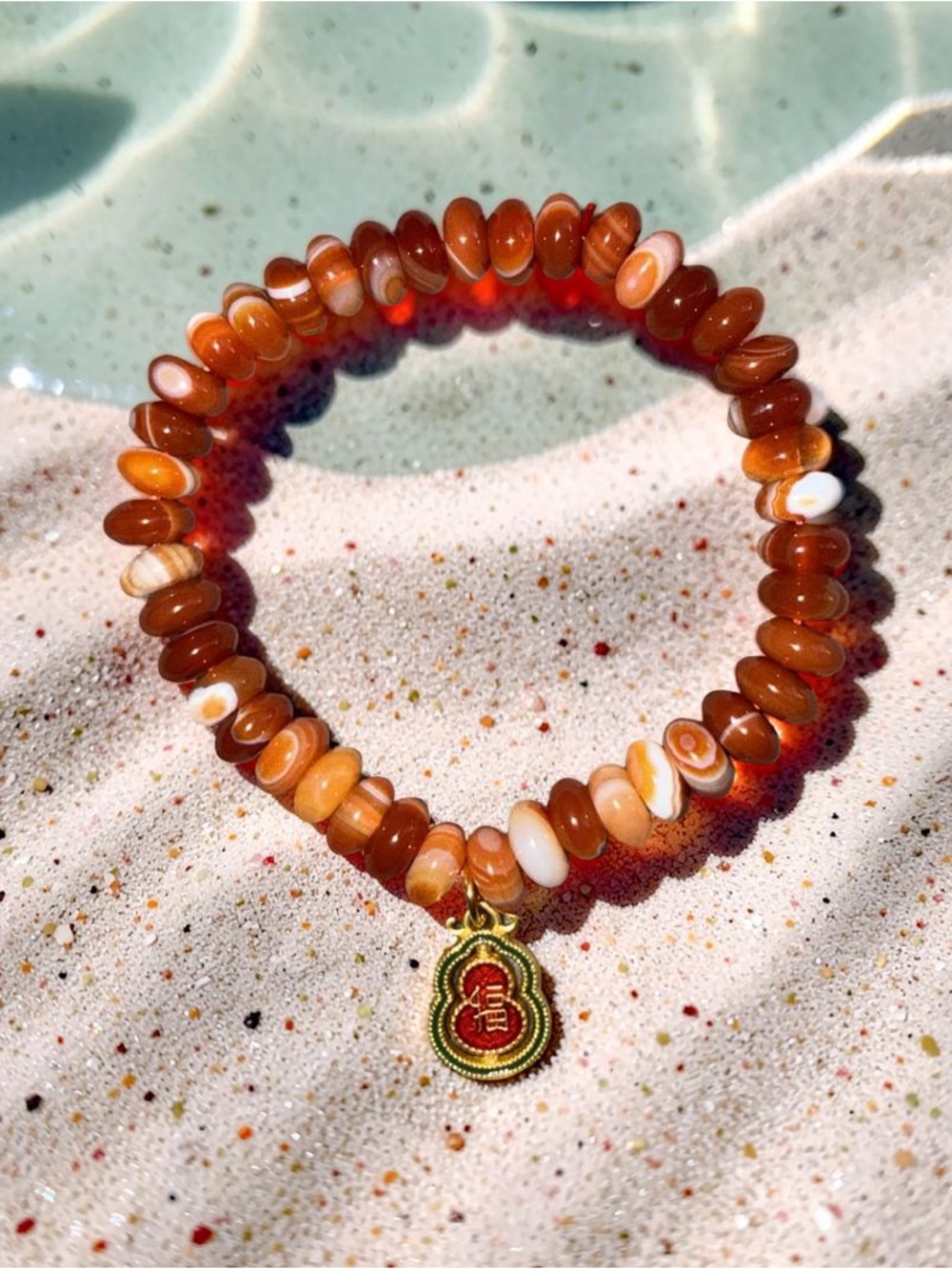 8x5Beautiful Red Banded Agate Rondelle bracelet ❤️